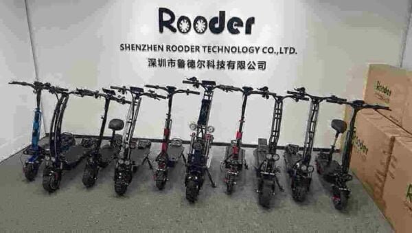 越野站立滑板车工厂中国