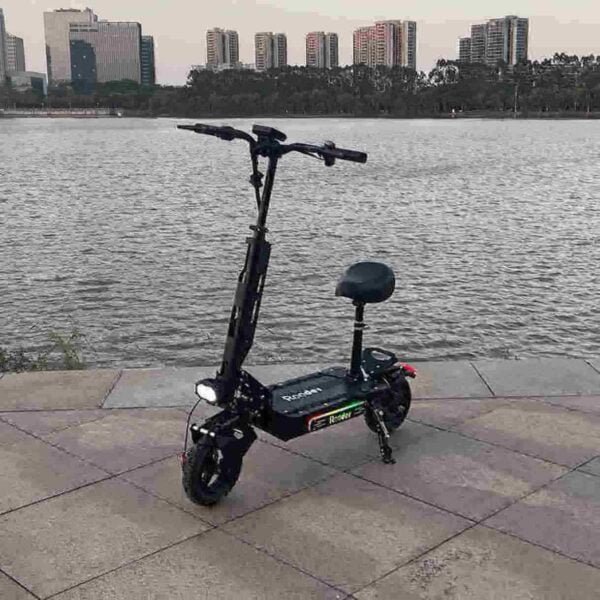 坐式电动滑板车工厂中国